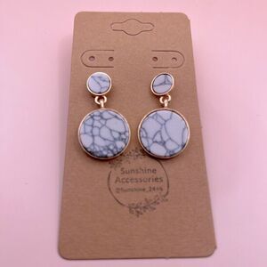 5/$25 MARBLED WHITE DANGLE